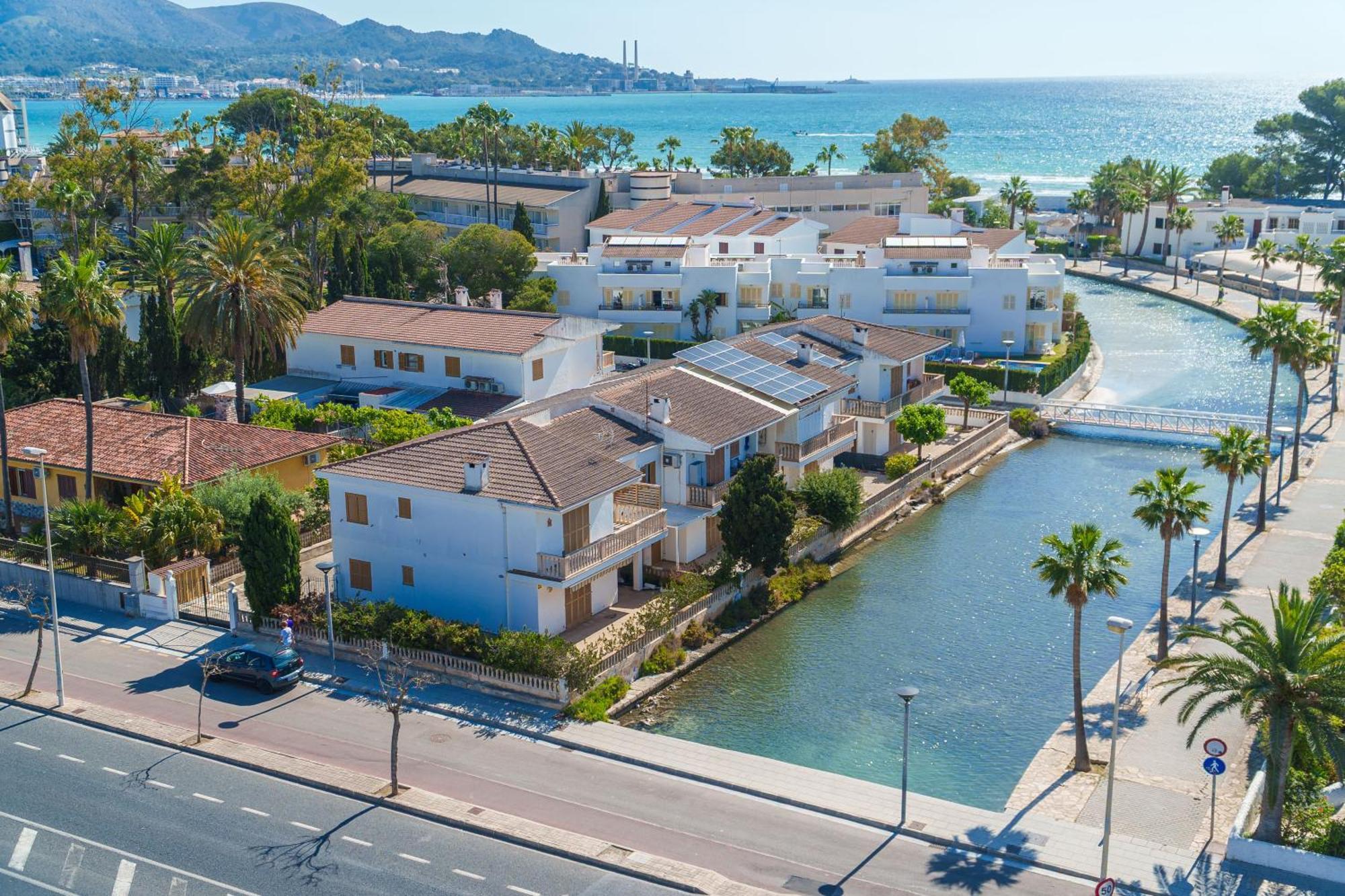 The Shell Ll New At The Beach, With Sea Views And Swimming Pool Alcudia (Mallorca)